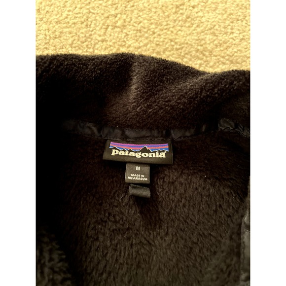 Black M Medium Patagonia Women's Patagonia Re-Tool Snap-T Fleece Pullover 0224! - Picture 2 of 11